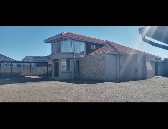 130M² BED & BREAKFAST TO LET IN BENONI CENTRAL